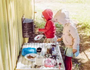 Warum unsere Kinder Matschküchen lieben